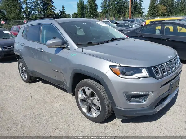3C4NJDCB2JT442435 2018 JEEP COMPASS - Image 1