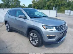 3C4NJDCB2JT442497 2018 JEEP COMPASS