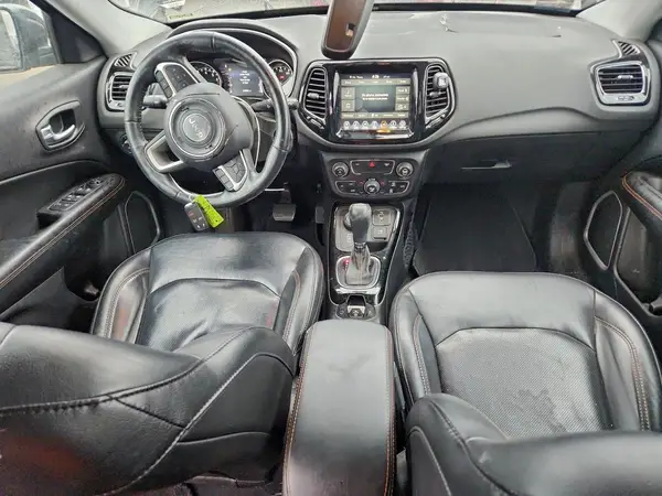 3C4NJDCB2JT479808 2018 JEEP COMPASS - Image 8
