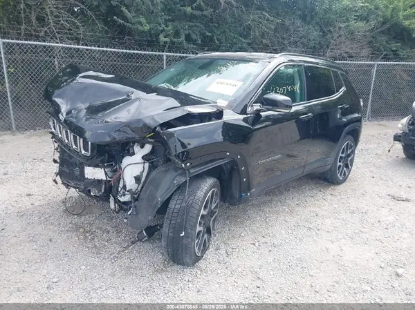 3C4NJDCB2KT601214 2019 JEEP COMPASS - Image 2