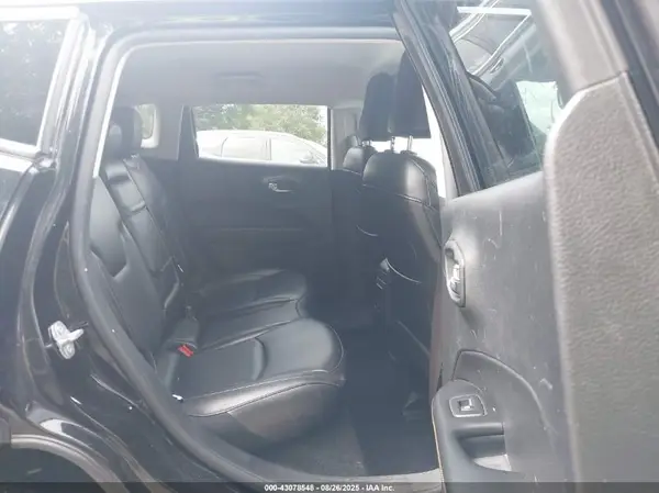 3C4NJDCB2KT601214 2019 JEEP COMPASS - Image 8