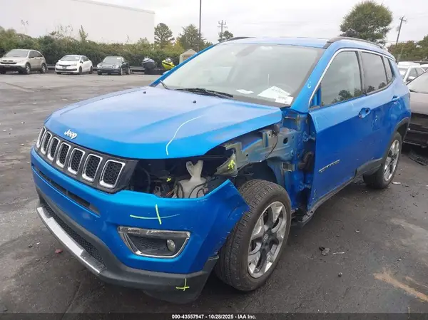 3C4NJDCB2KT639283 2019 JEEP COMPASS - Image 2
