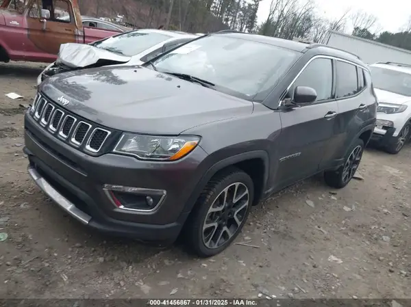 3C4NJDCB2KT647108 2019 JEEP COMPASS - Image 2
