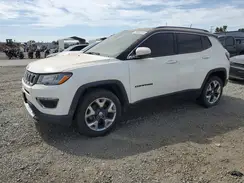 3C4NJDCB2KT653667 2019 JEEP COMPASS