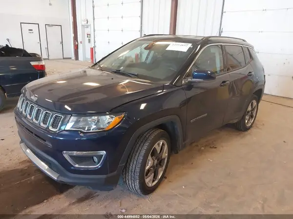 3C4NJDCB2KT666273 2019 JEEP COMPASS - Image 2