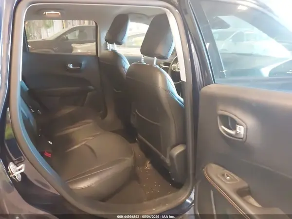 3C4NJDCB2KT666273 2019 JEEP COMPASS - Image 8