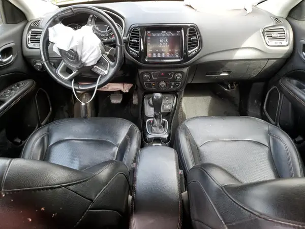 3C4NJDCB2KT673045 2019 JEEP COMPASS - Image 8