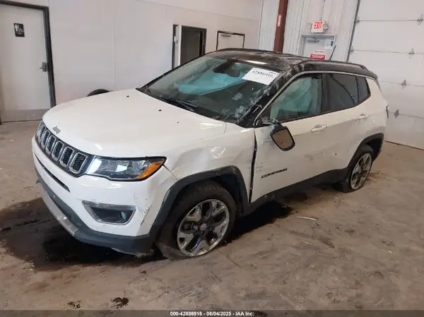 3C4NJDCB2KT673126 2019 JEEP COMPASS - Image 2