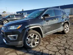 3C4NJDCB2KT697880 2019 JEEP COMPASS