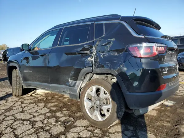 3C4NJDCB2KT697880 2019 JEEP COMPASS - Image 2