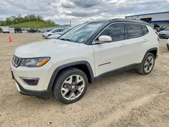 3C4NJDCB2KT712085 2019 JEEP COMPASS