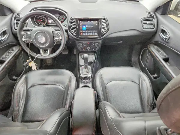 3C4NJDCB2KT712085 2019 JEEP COMPASS - Image 8
