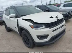 3C4NJDCB2KT731025 2019 JEEP COMPASS