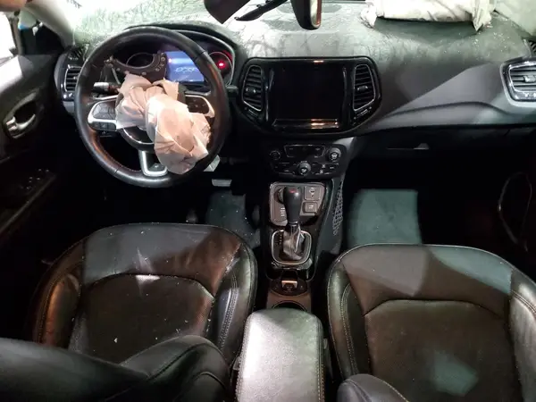 3C4NJDCB2KT734149 2019 JEEP COMPASS - Image 8