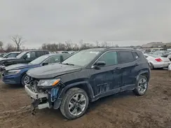 3C4NJDCB2KT740856 2019 JEEP COMPASS