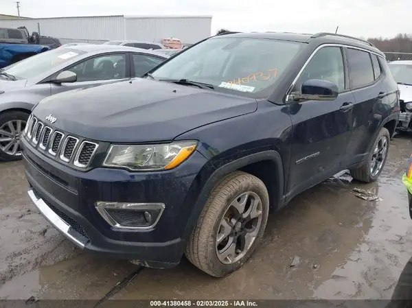 3C4NJDCB2KT740937 2019 JEEP COMPASS - Image 2