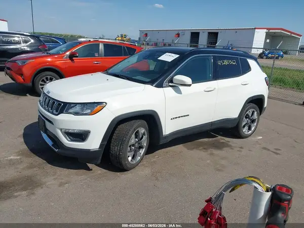 3C4NJDCB2KT748360 2019 JEEP COMPASS - Image 2