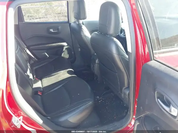3C4NJDCB2KT752781 2019 JEEP COMPASS - Image 8