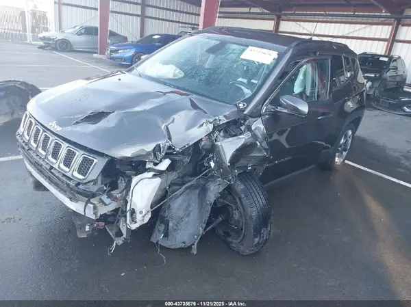 3C4NJDCB2KT753123 2019 JEEP COMPASS - Image 2