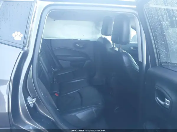3C4NJDCB2KT753123 2019 JEEP COMPASS - Image 8
