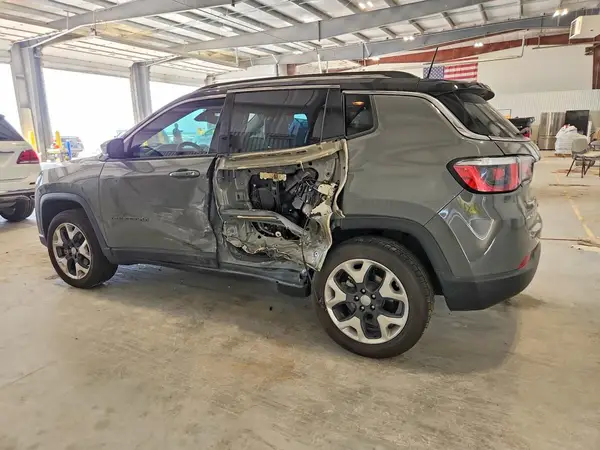 3C4NJDCB2KT766518 2019 JEEP COMPASS - Image 2