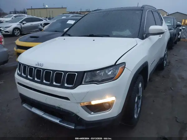 3C4NJDCB2KT787224 2019 JEEP COMPASS - Image 2