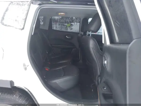3C4NJDCB2KT791757 2019 JEEP COMPASS - Image 8