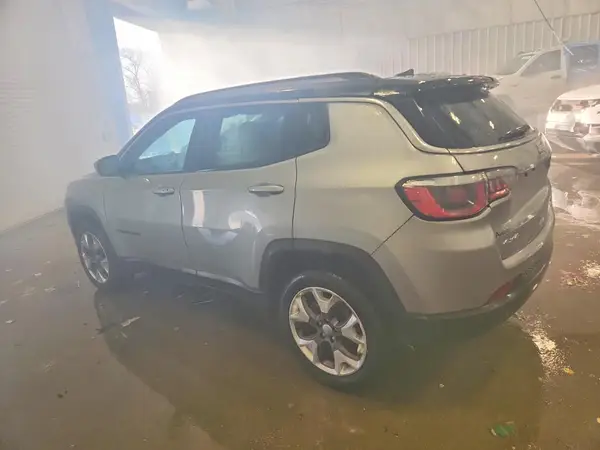 3C4NJDCB2KT800909 2019 JEEP COMPASS - Image 2