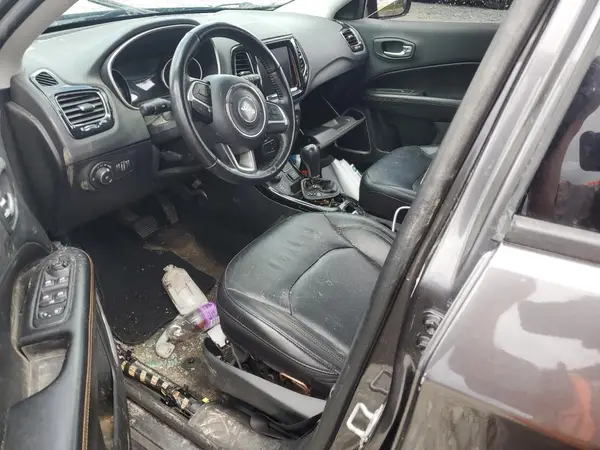 3C4NJDCB2KT816754 2019 JEEP COMPASS - Image 8