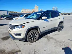 3C4NJDCB2KT818360 2019 JEEP COMPASS