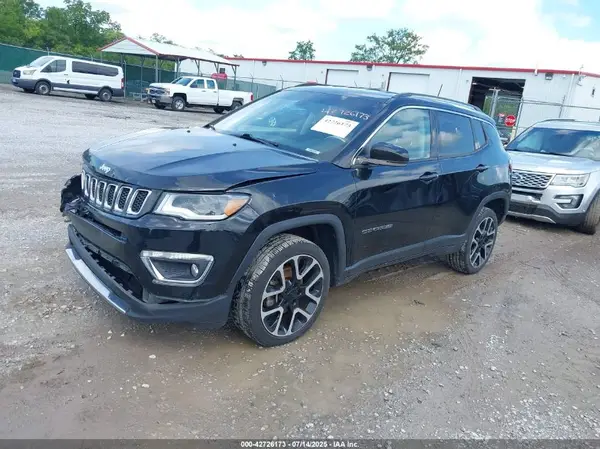 3C4NJDCB2KT827060 2019 JEEP COMPASS - Image 2