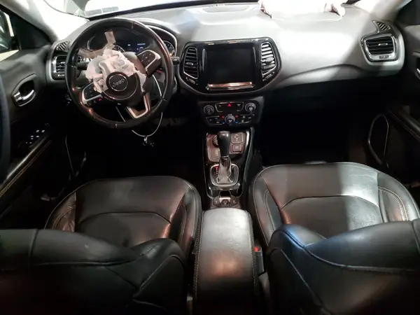3C4NJDCB2KT827592 2019 JEEP COMPASS - Image 8