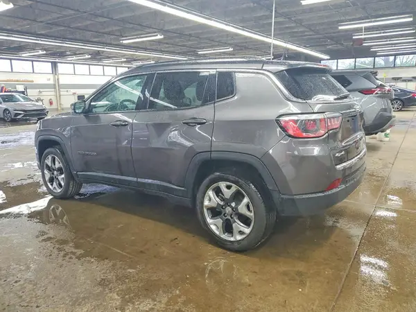 3C4NJDCB2LT101281 2020 JEEP COMPASS - Image 2