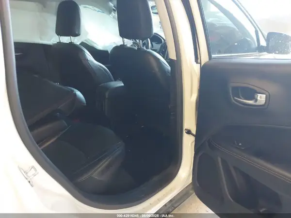 3C4NJDCB2LT101295 2020 JEEP COMPASS - Image 8