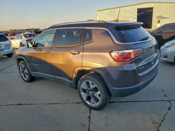 3C4NJDCB2LT137326 2020 JEEP COMPASS - Image 2
