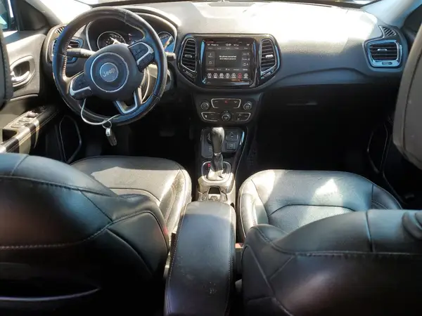 3C4NJDCB2LT196053 2020 JEEP COMPASS - Image 8