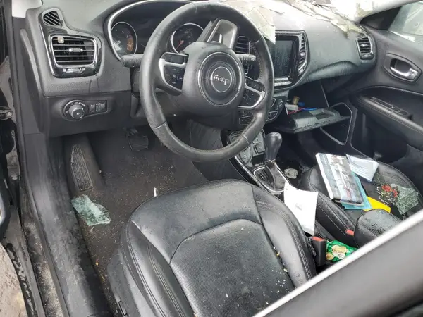 3C4NJDCB2LT211943 2020 JEEP COMPASS - Image 8