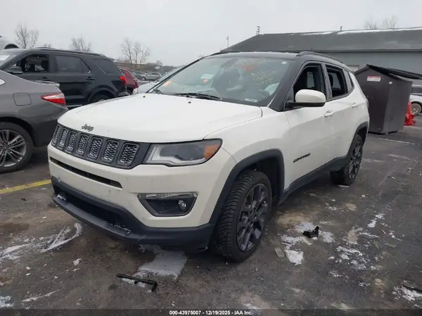 3C4NJDCB2LT238642 2020 JEEP COMPASS - Image 2