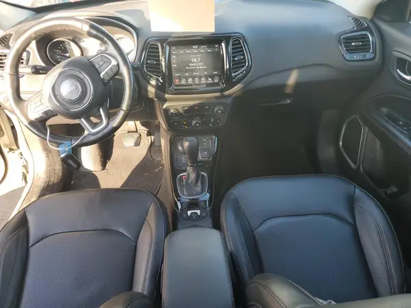 3C4NJDCB2LT254856 2020 JEEP COMPASS - Image 8