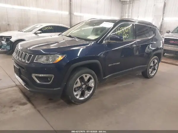 3C4NJDCB2MT557573 2021 JEEP COMPASS - Image 2