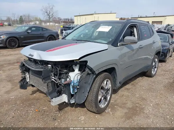 3C4NJDCB2MT583834 2021 JEEP COMPASS - Image 2