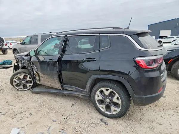 3C4NJDCB2MT590086 2021 JEEP COMPASS - Image 2