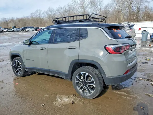 3C4NJDCB2NT105544 2022 JEEP COMPASS - Image 2