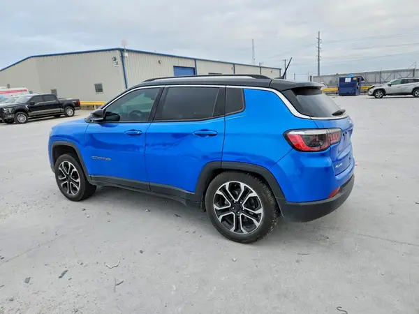 3C4NJDCB2NT105799 2022 JEEP COMPASS - Image 2