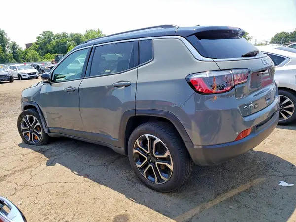3C4NJDCB2NT110355 2022 JEEP COMPASS - Image 2
