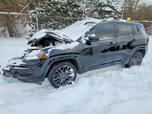 3C4NJDCB2NT114552 2022 JEEP COMPASS - Image 1