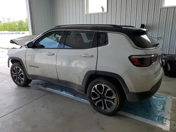 3C4NJDCB2NT114678 2022 JEEP COMPASS - Image 2