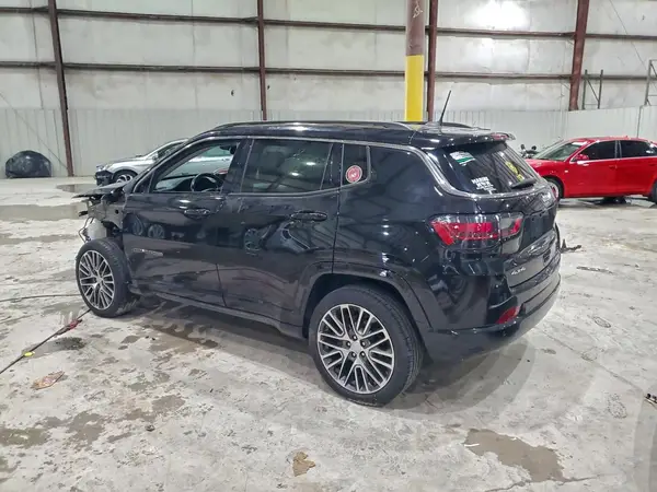 3C4NJDCB2NT118603 2022 JEEP COMPASS - Image 2