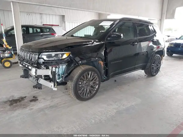 3C4NJDCB2NT159667 2022 JEEP COMPASS - Image 2