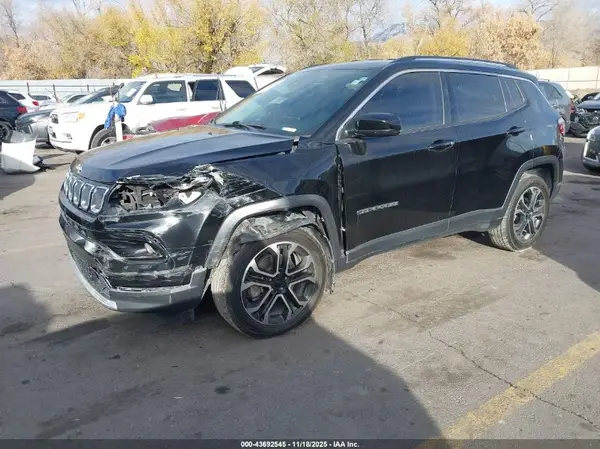 3C4NJDCB2NT191969 2022 JEEP COMPASS - Image 2